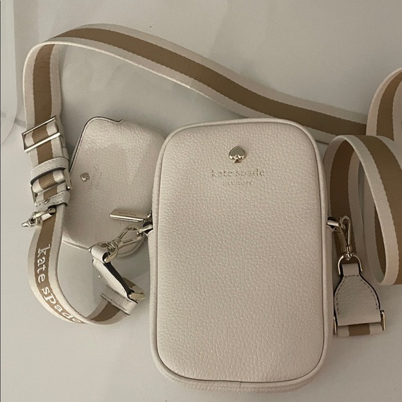 kate spade Handbags - Kate Spade Emma Pebbled Leather Cross Body purse